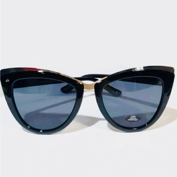 Privé Revaux THE JULIET SUNGLASSES Caviar Black $_12.JPG?set_id=880000500F main image 2